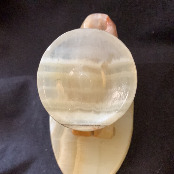 Vintage Carved Onyx Man in a Sombrero Toothpick Holder - Picture 6 of 6